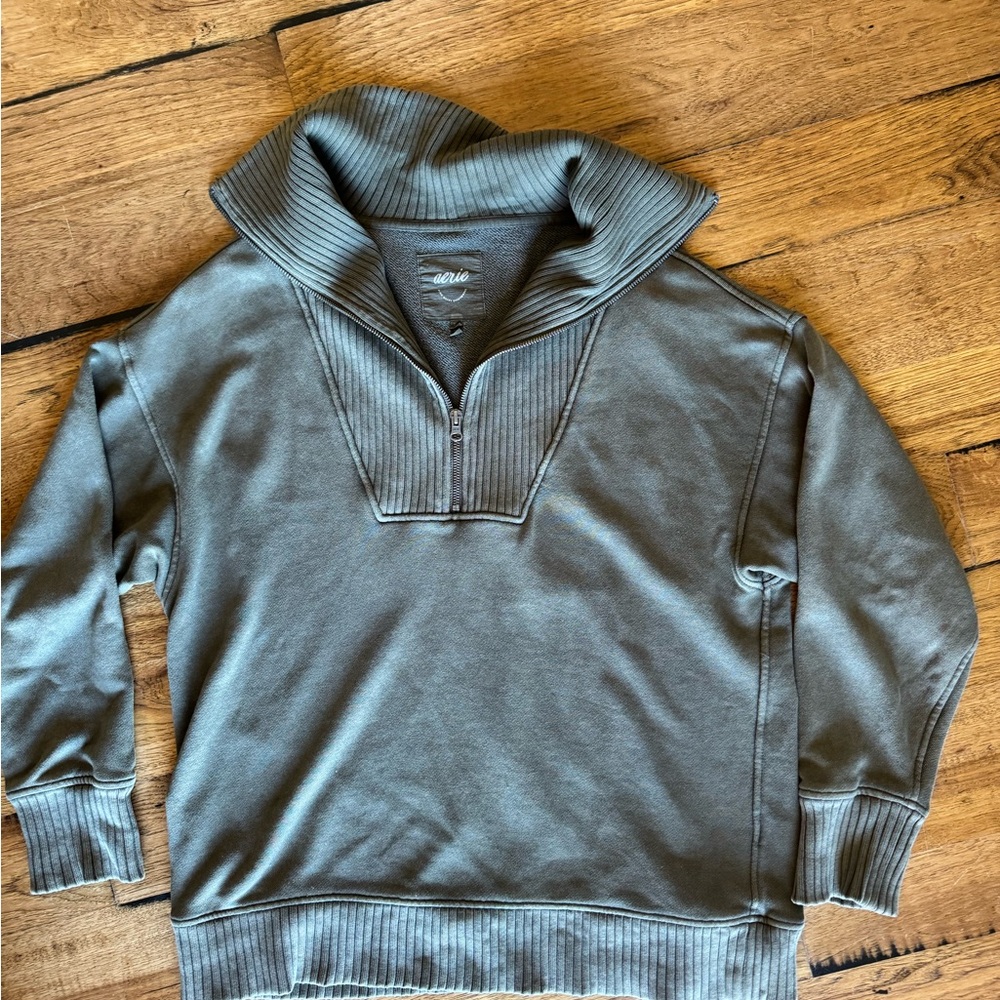 Aerie Men's Gray Sweater
